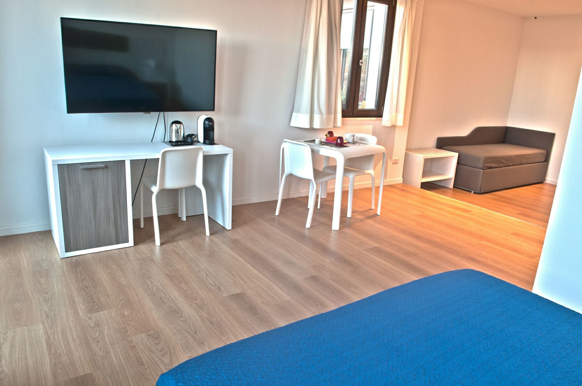 Four Rooms Guesthouse 奥里斯塔诺 外观 照片